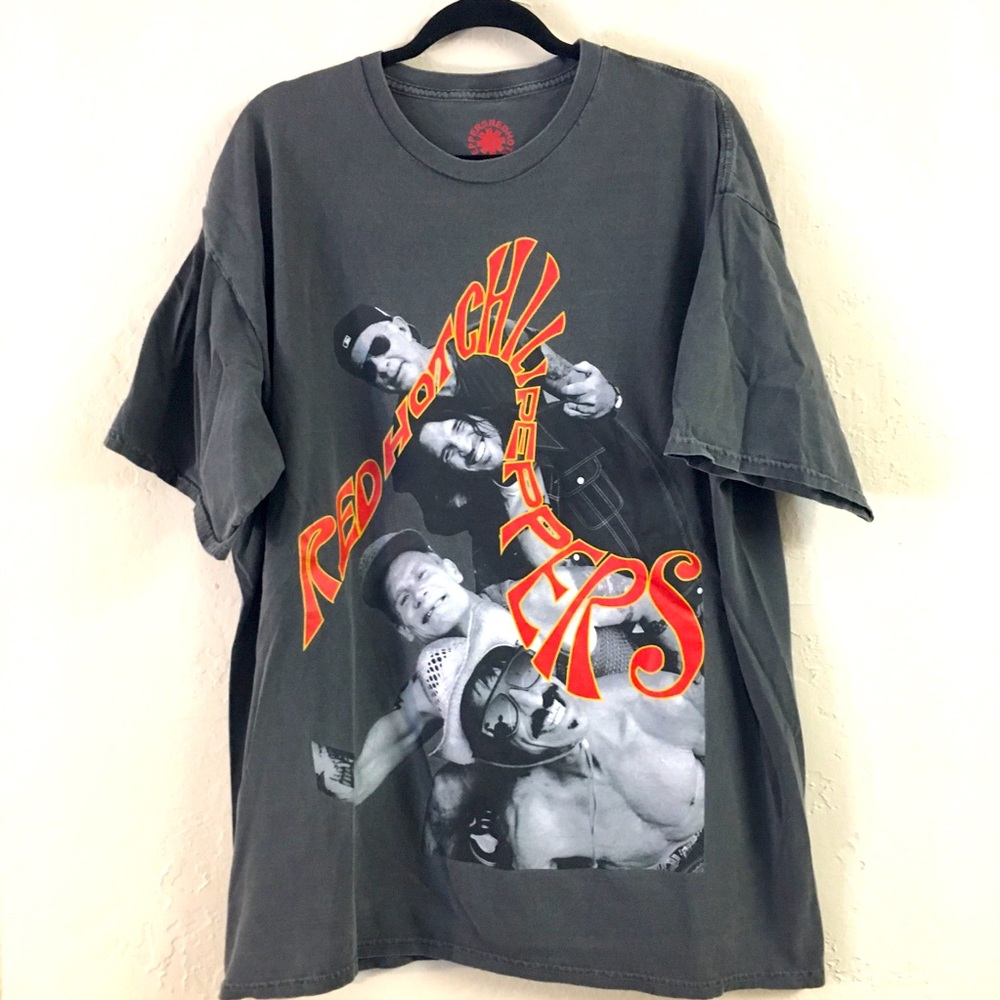 Red Hot Chili Peppers Love World Tour Band T-Shirt XL Grey 100% Cotton